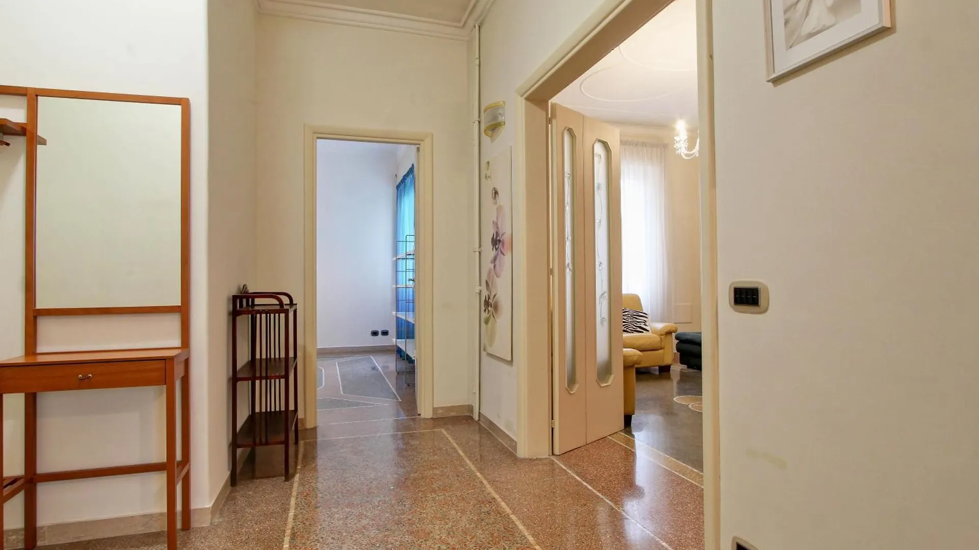 Casa Anna - Re Di Roma Apartment