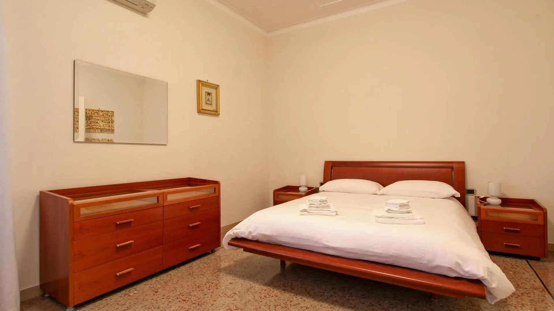 Casa Anna - Re Di Roma Apartment Italy